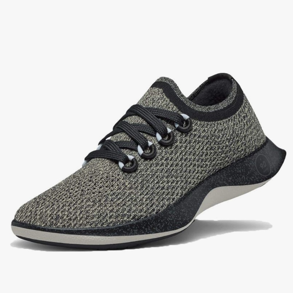 Allbirds tree dashers raven (black sole) size 9